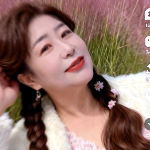 结斯沟山涧雪梅民宿