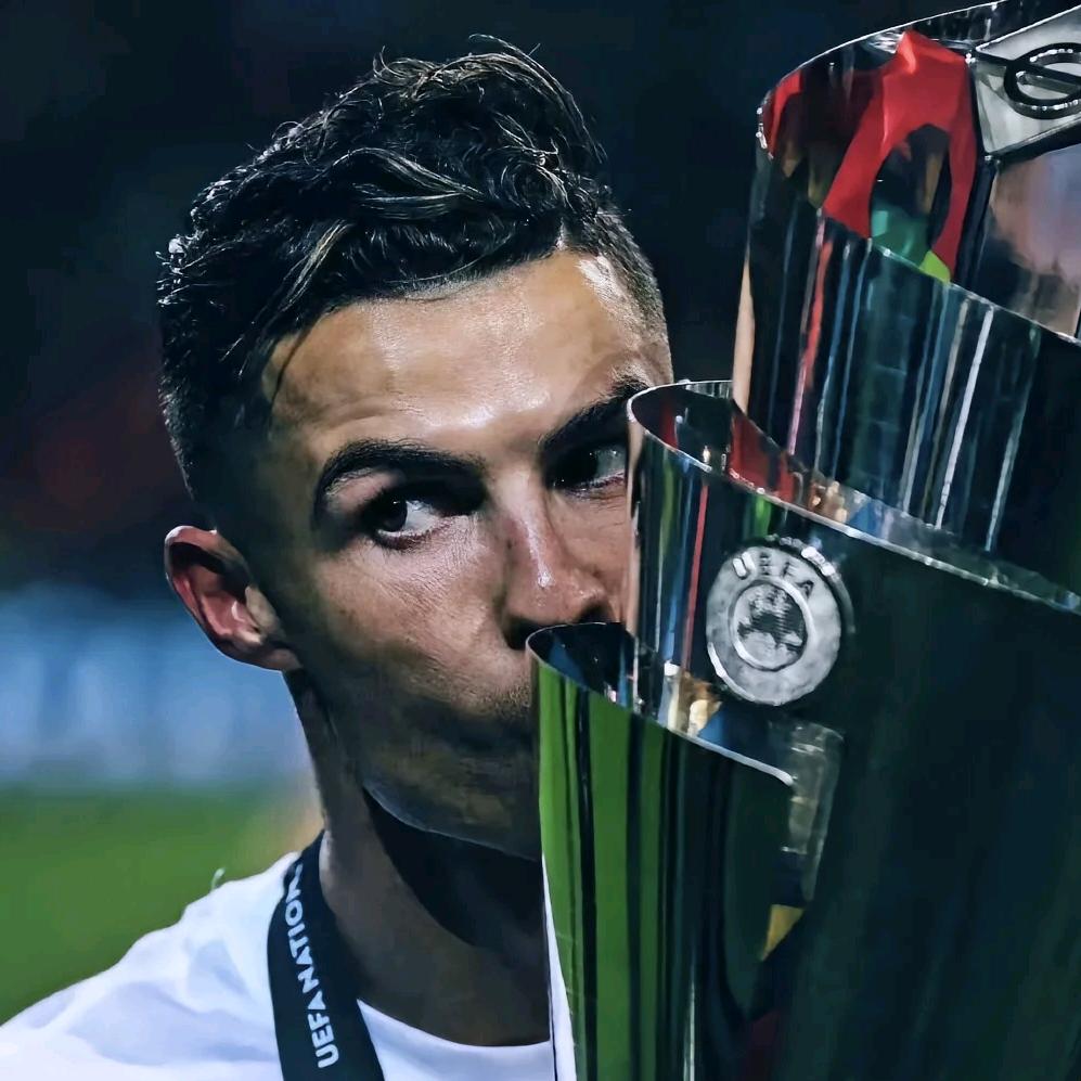 天上的逐风少年