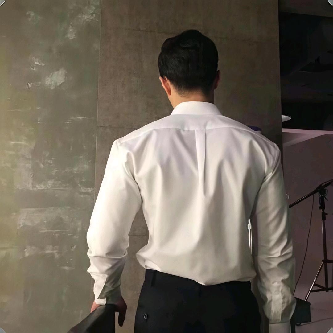 少年感大叔