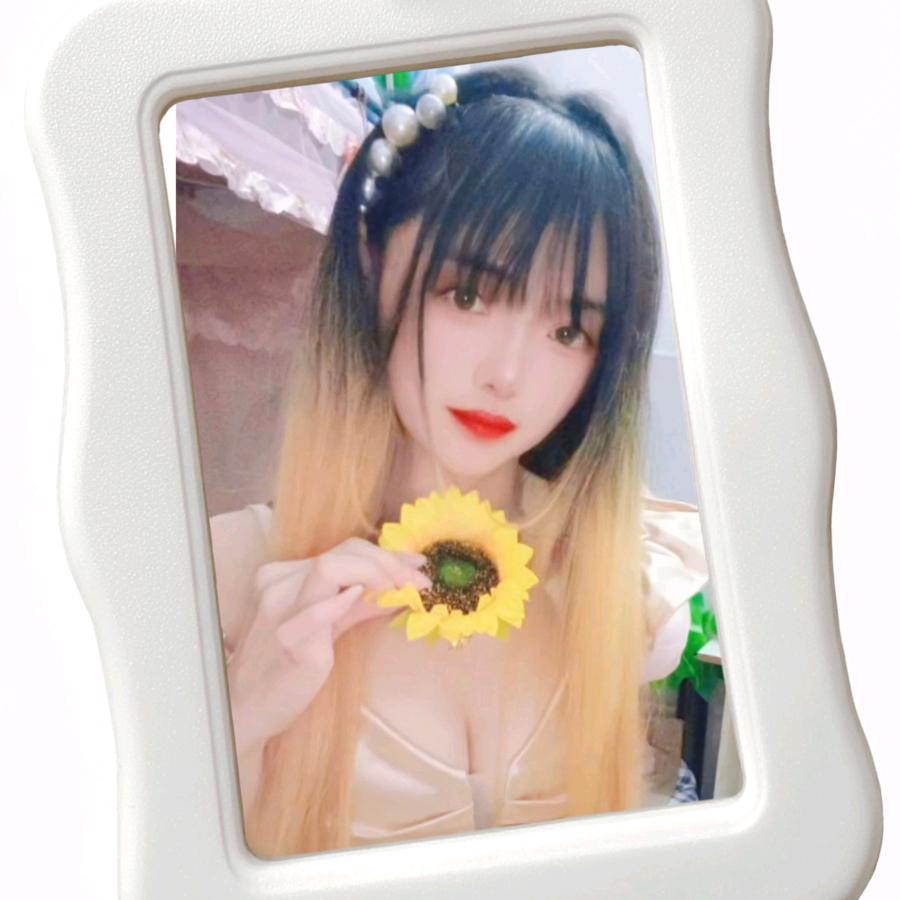 小巧可爱的《我》