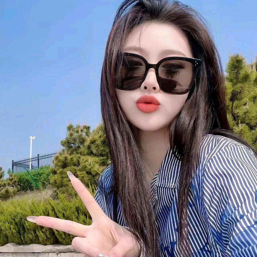 小小露