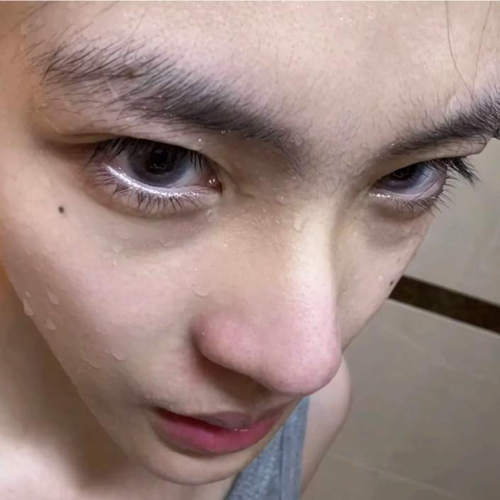尤溪弥.