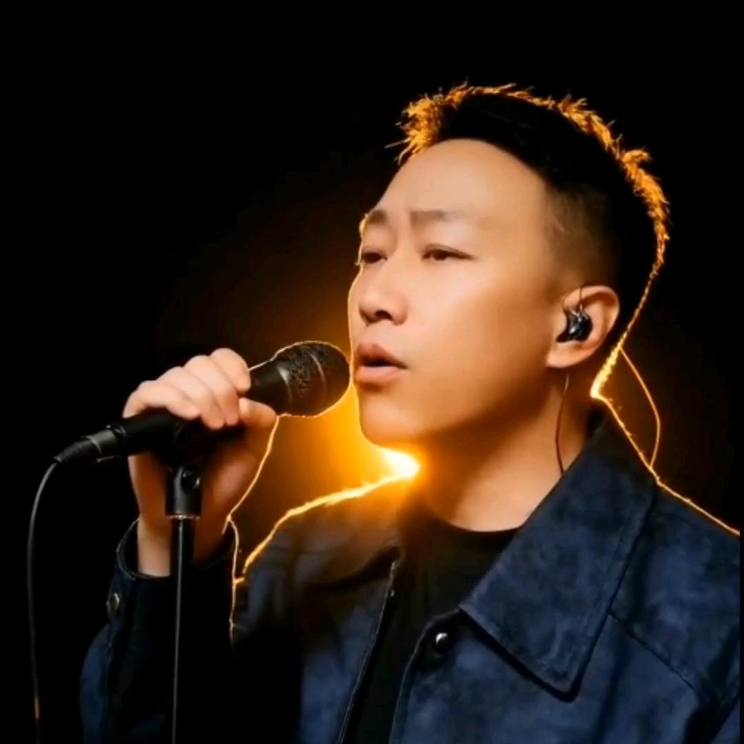 “尘封利刃🔥平凡人生”