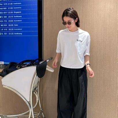 林痣晴穿搭分享