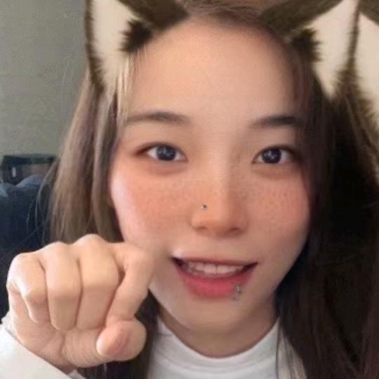 女同学.