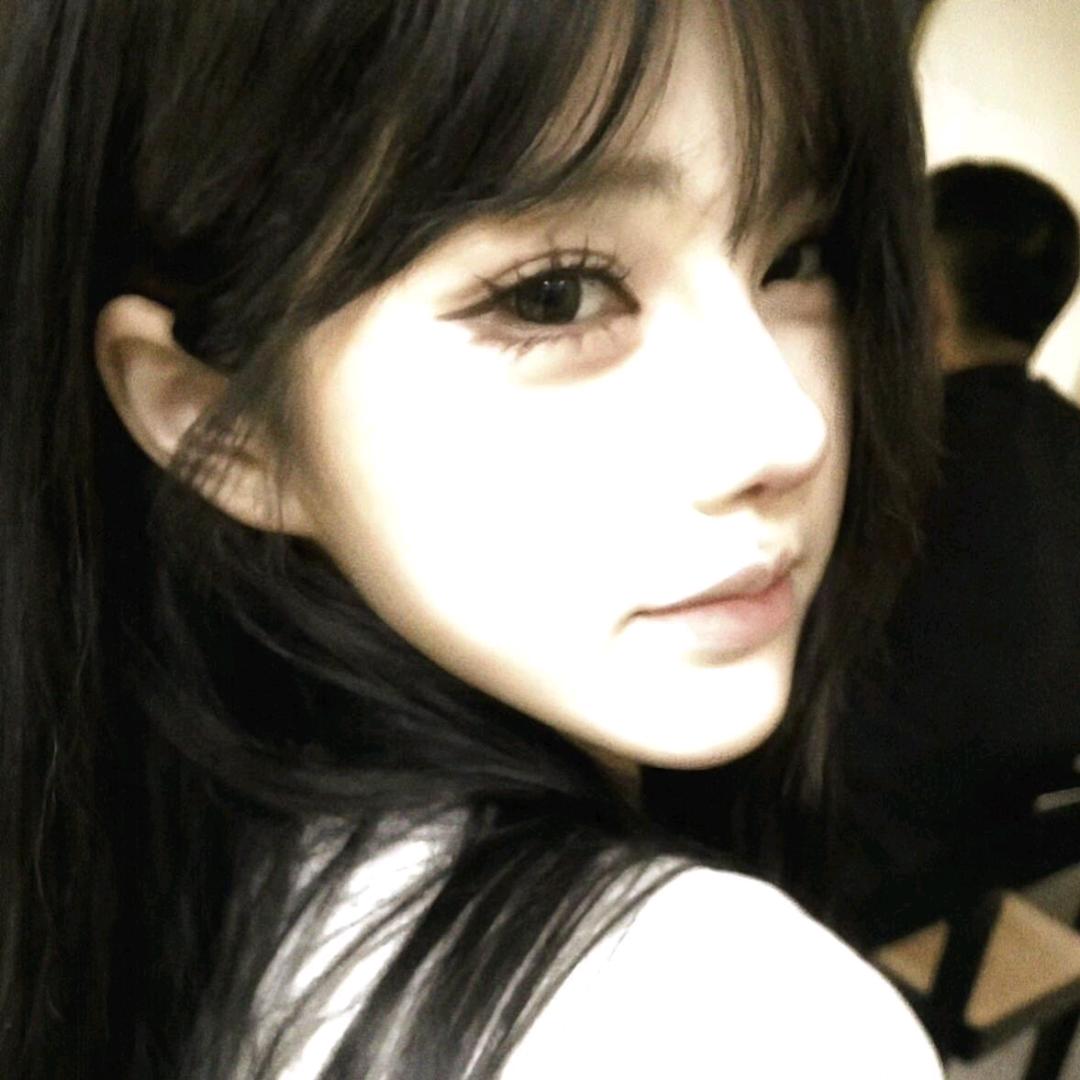 脆脆莎.🦈（打不过秘書）