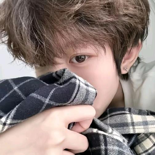 小王