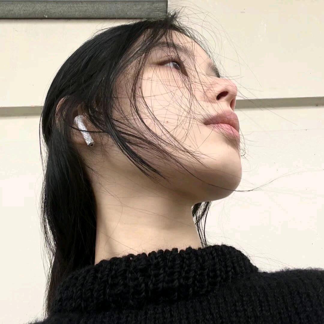 小蘑菇🍄.