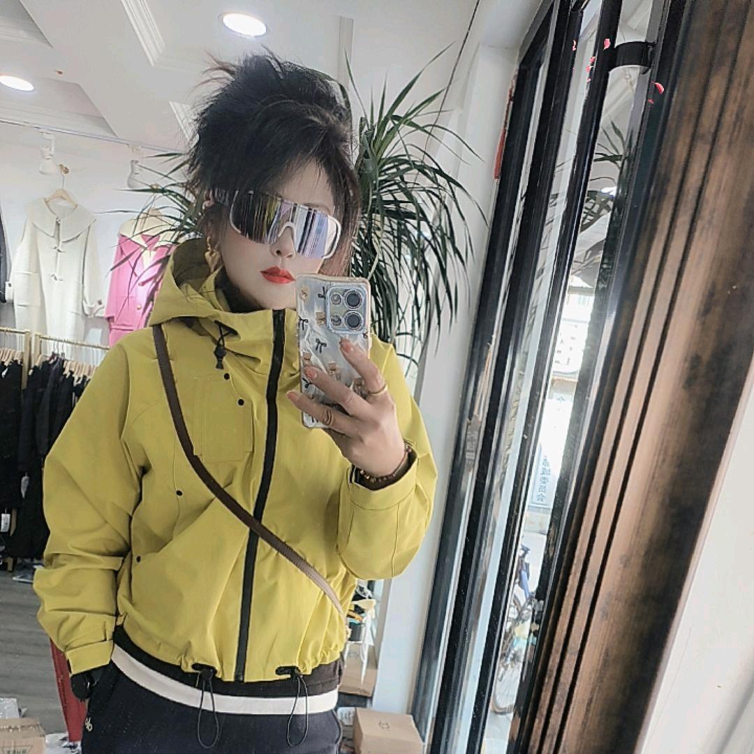 邹城最美骑行三妮