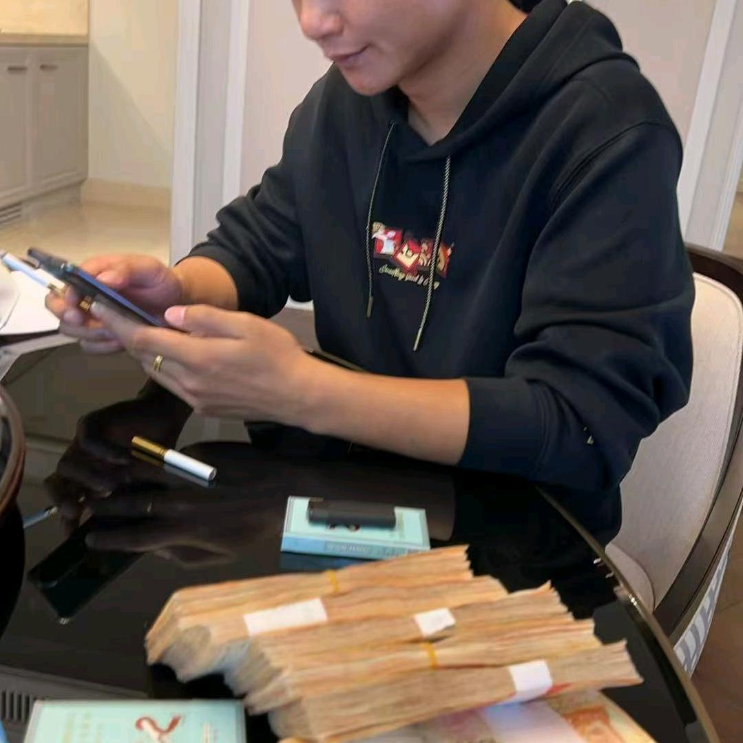 澳门  🇲🇴 小雷