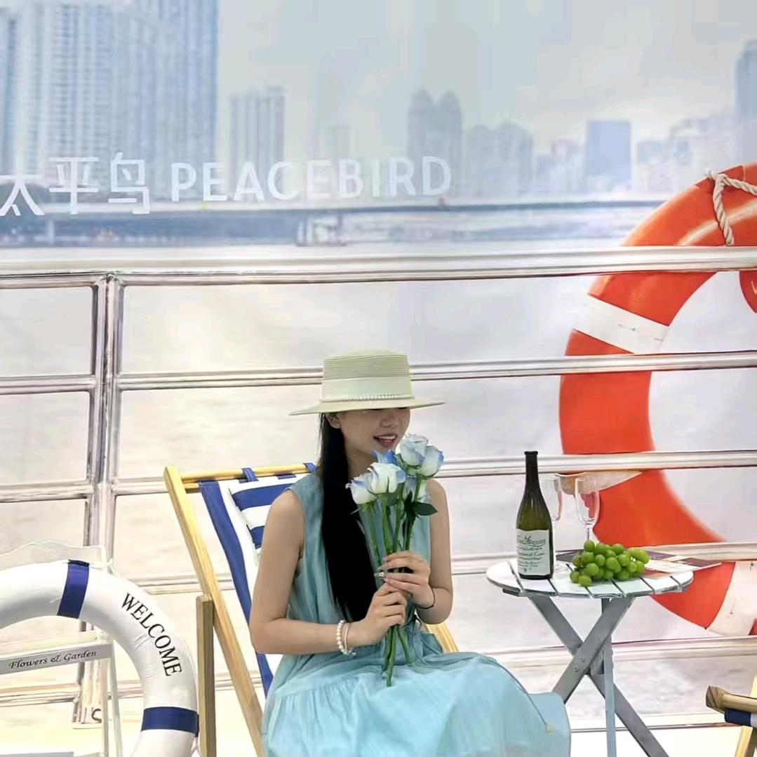 罗马春天太平鸟女装