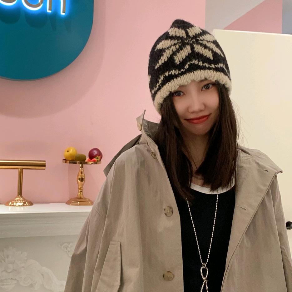 atnoon店主小姐姐