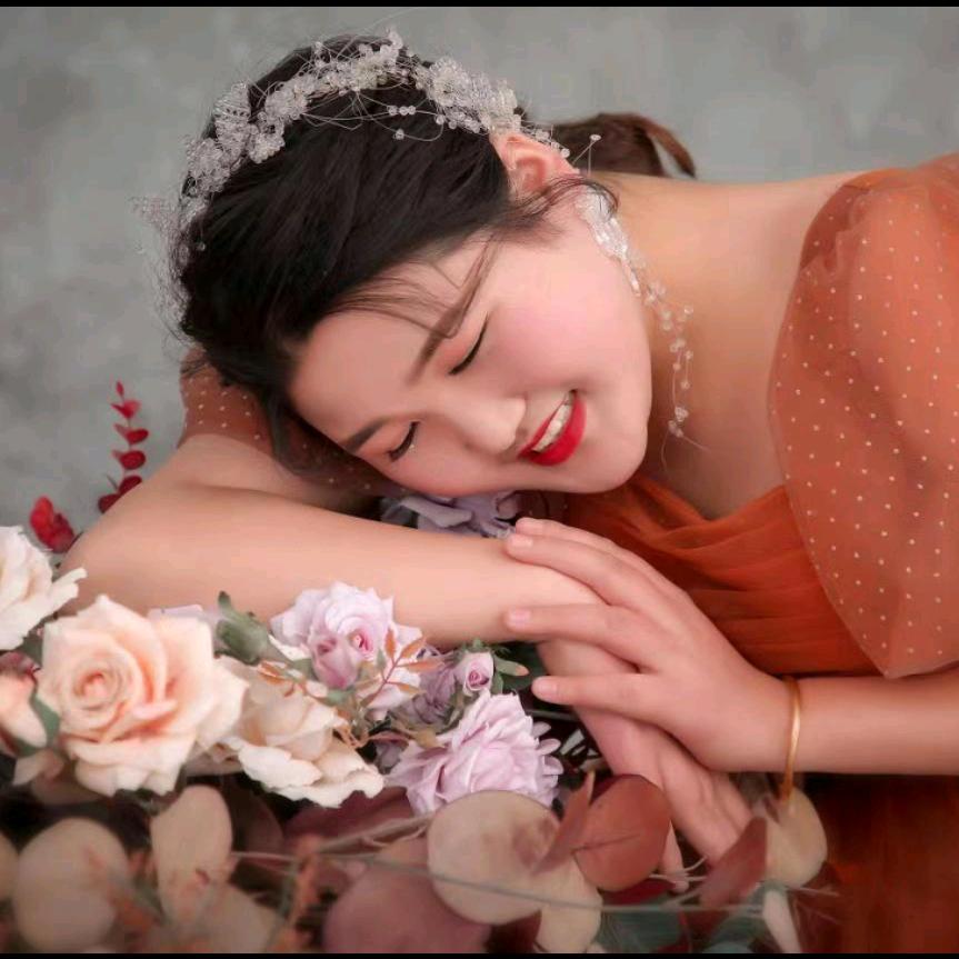 小静子.