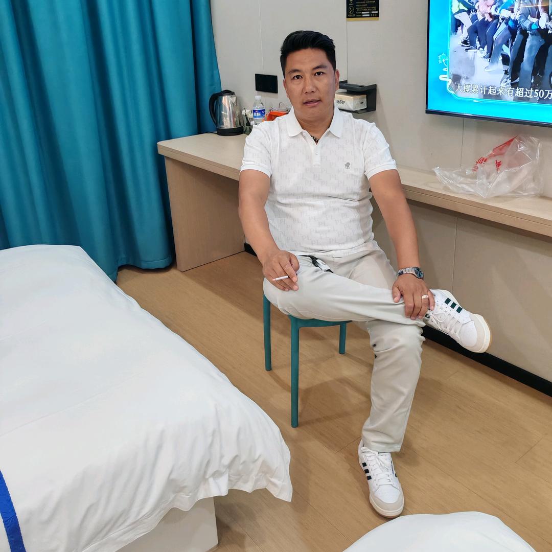 开心快乐每一天！！！！！！