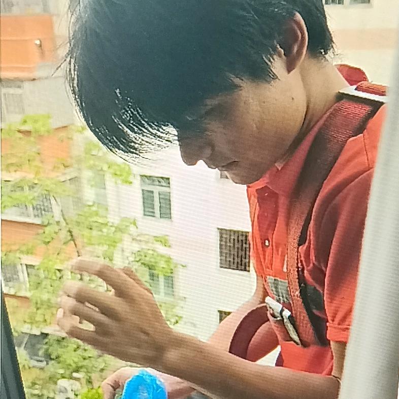 极修客家电维修小彭