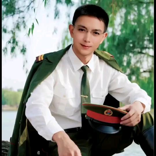 一帆风顺（🌹🌹🇨🇳🇨🇳）