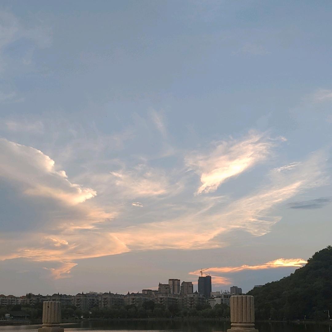 🍒小徐要开心🍒