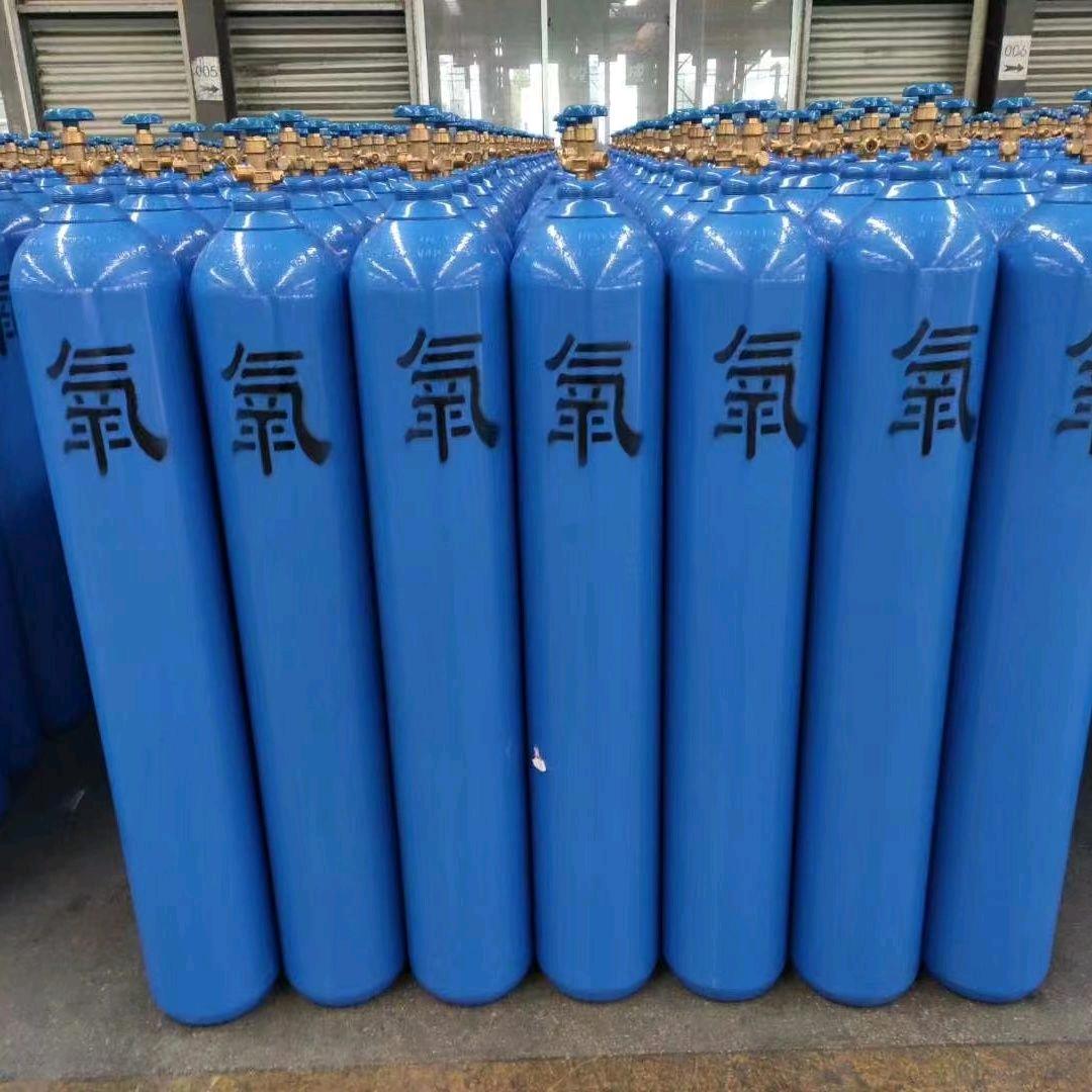 《人穷不会扎根》