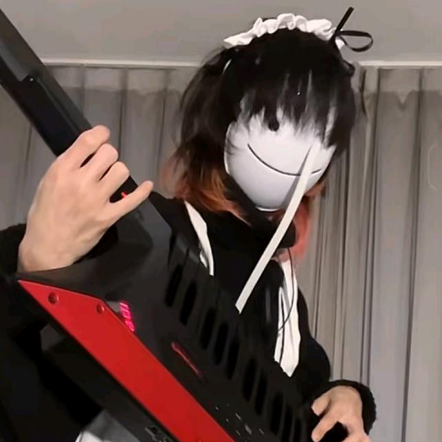 慕斯是唯一的光