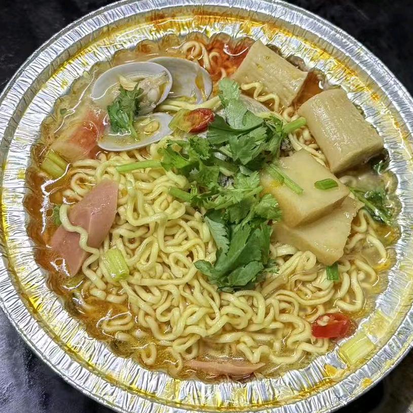 摆摊花甲面，粉。