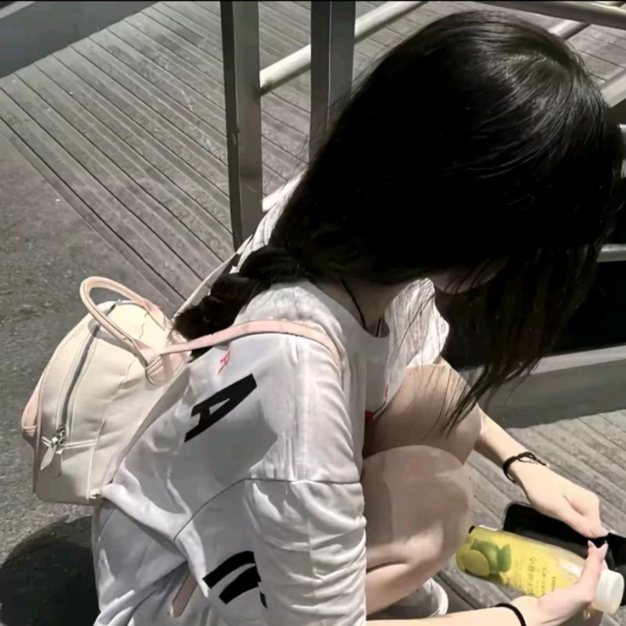 小怪兽🐰