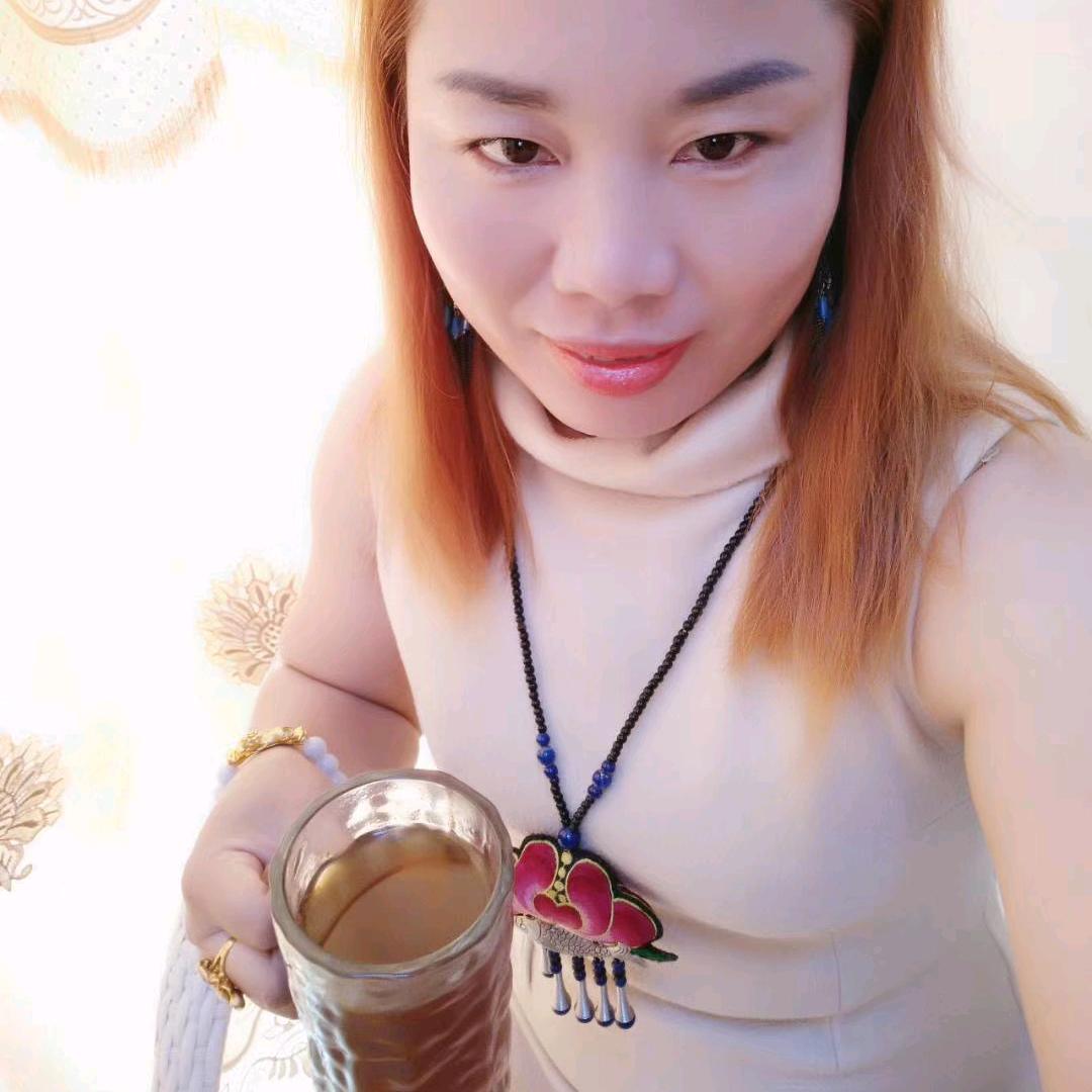 温昕露