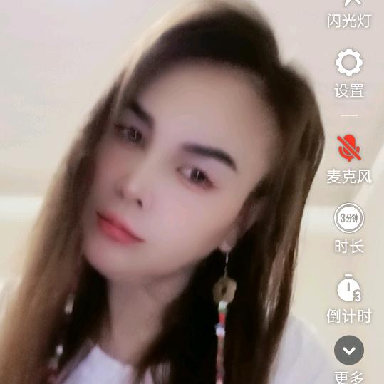 自由微笑🏓何🤦🏻‍♂️