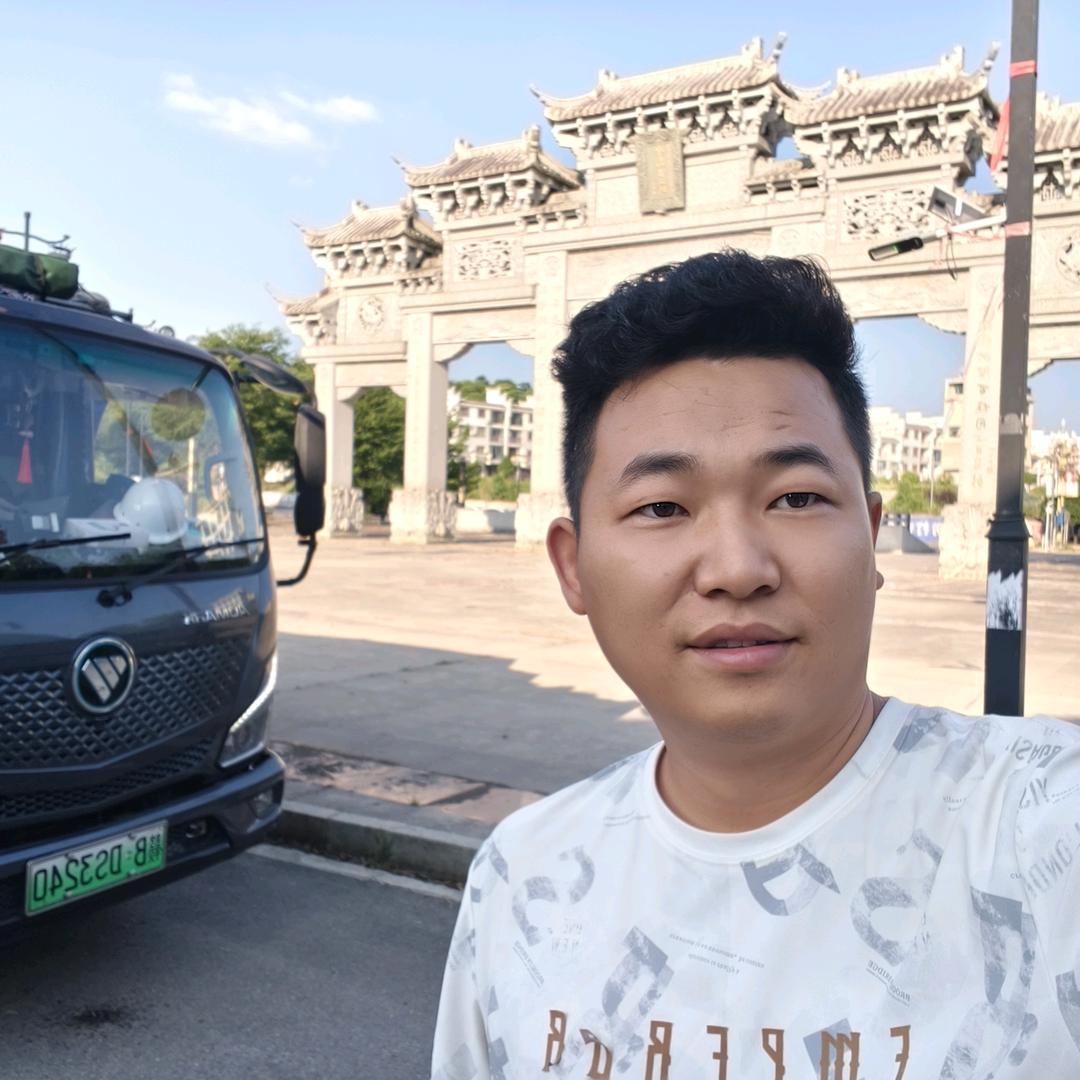 轻卡小王（拉货全国漂）