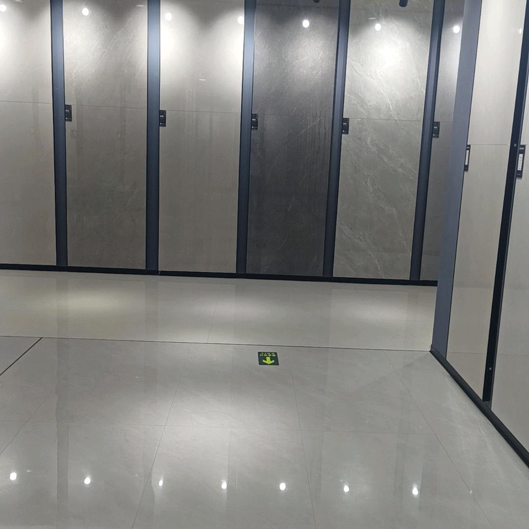 永城蒋昆明《贴砖生活录》