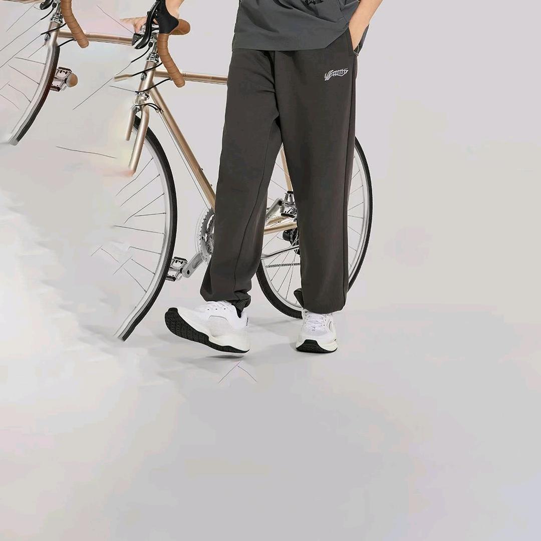 奥莱跑鞋有意思1号仓