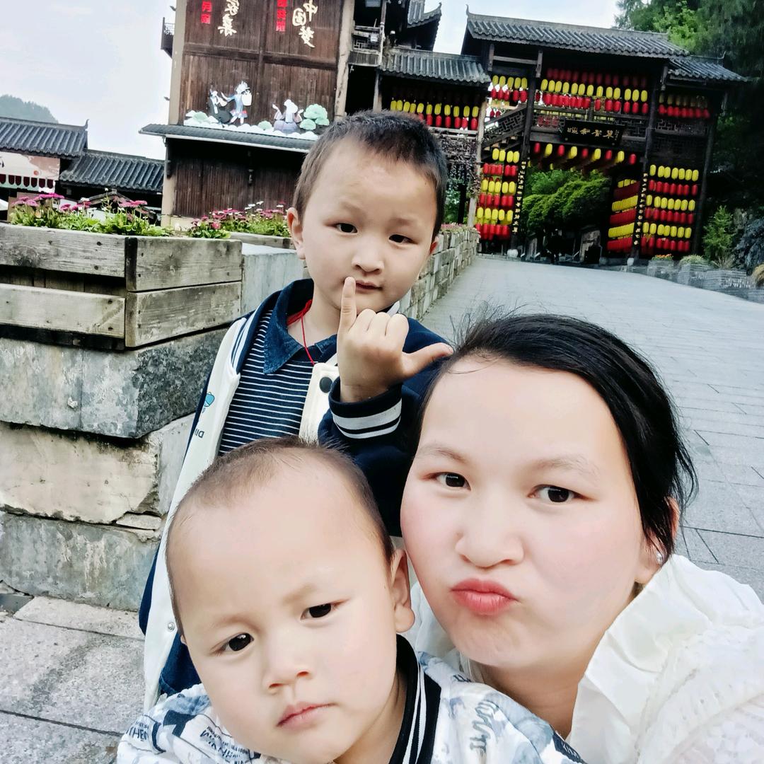 宇宇航航麻麻