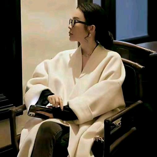 P.exiu潘依绣时尚女装店