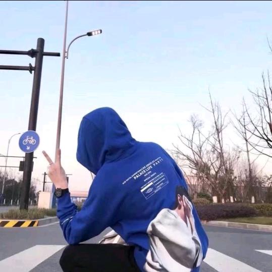 自喜直播了