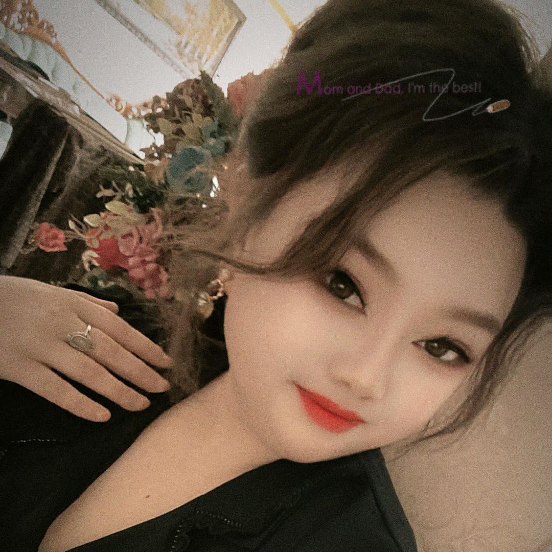 小妮。