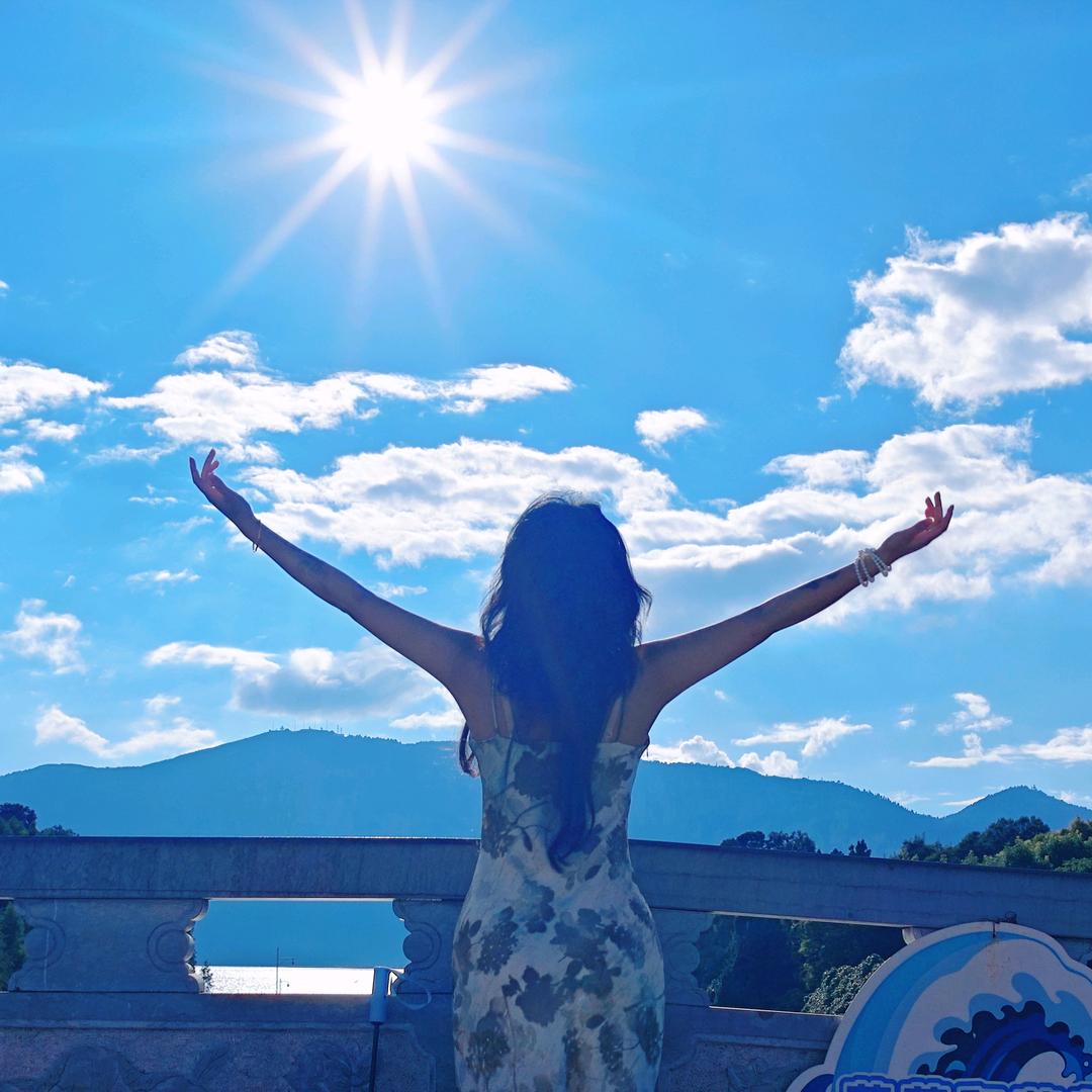 凌禾（宠物沟通）