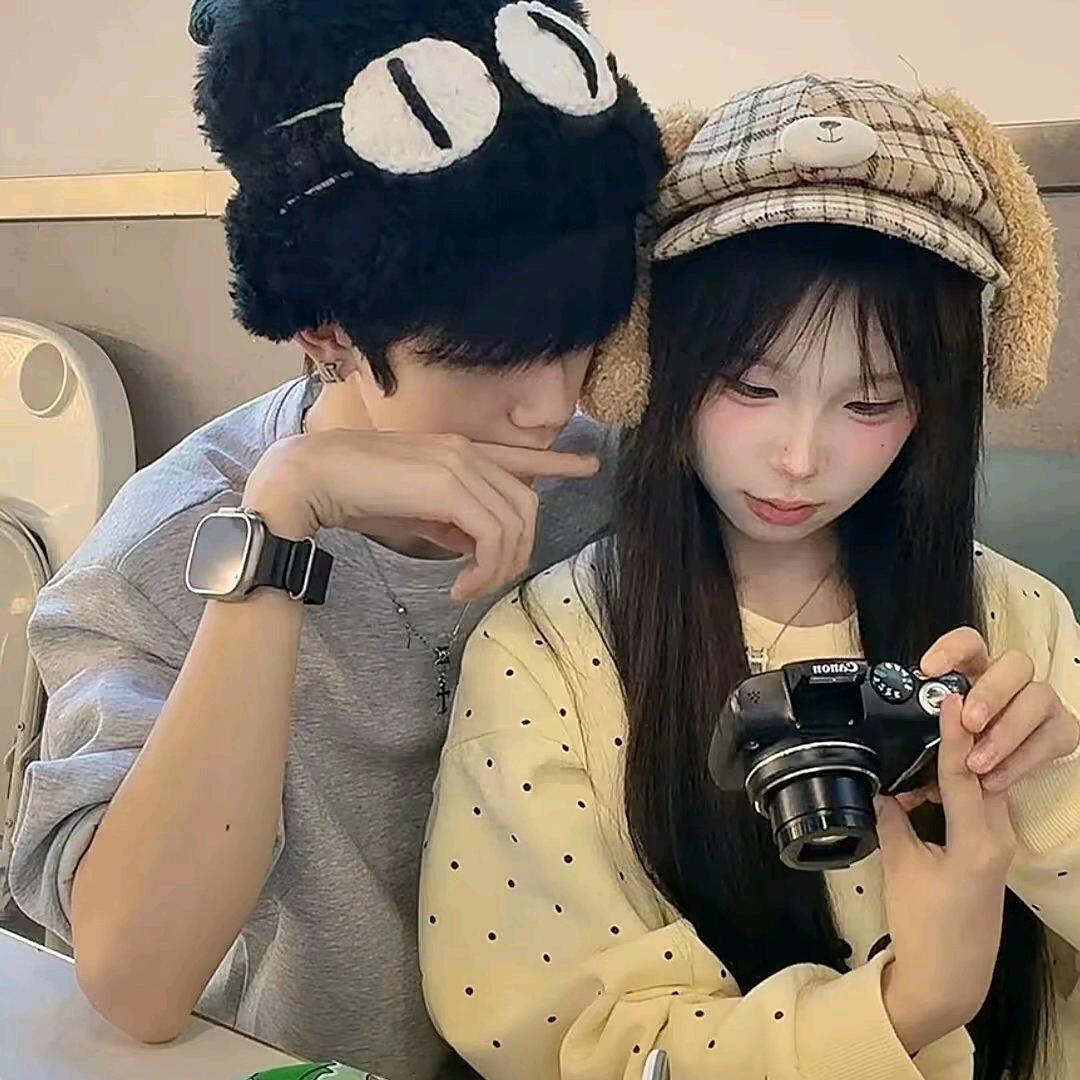 ✨ ⃢👁‿👁⃢ ✨