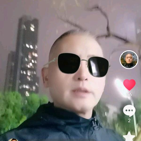 朱哥。