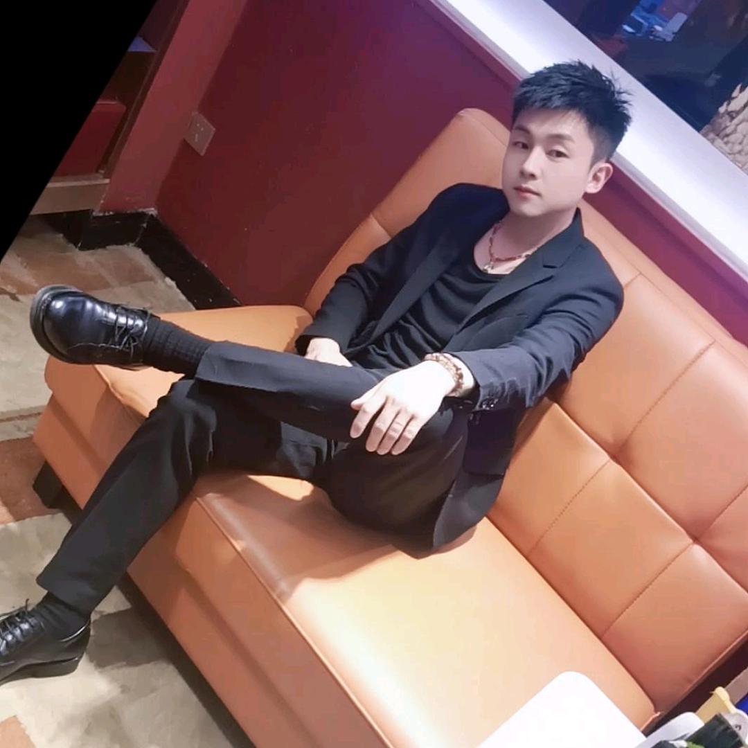 勇*^_^*汪♥直前👣