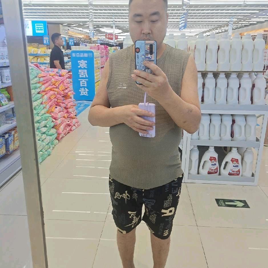 小哥