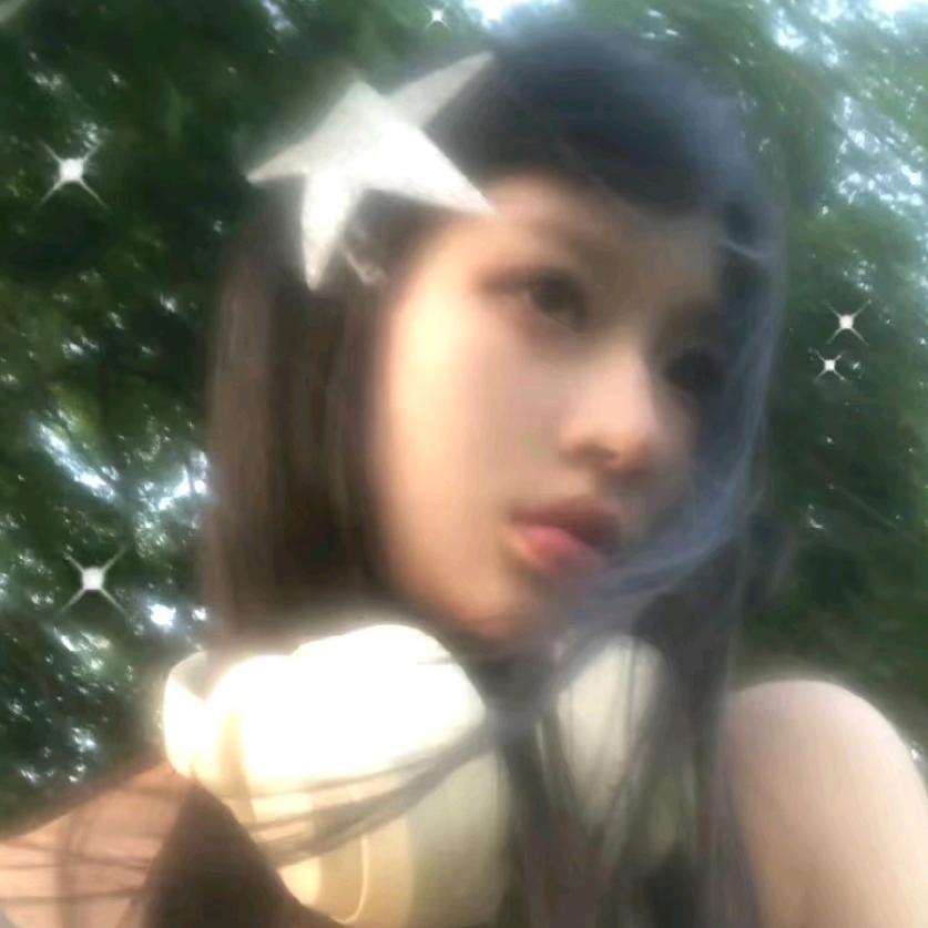 金婉_Cora