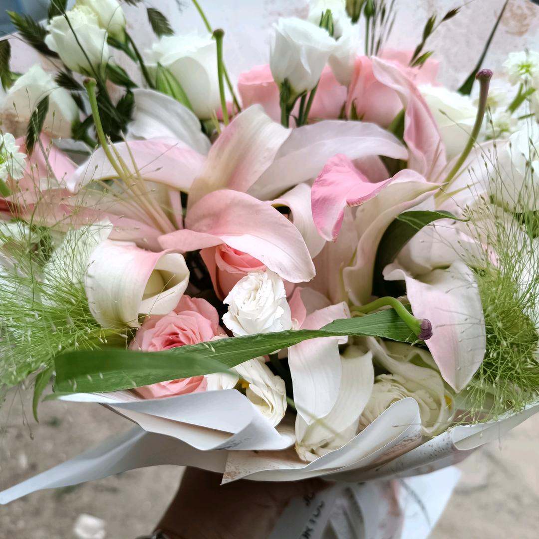 冰玫瑰🌹
