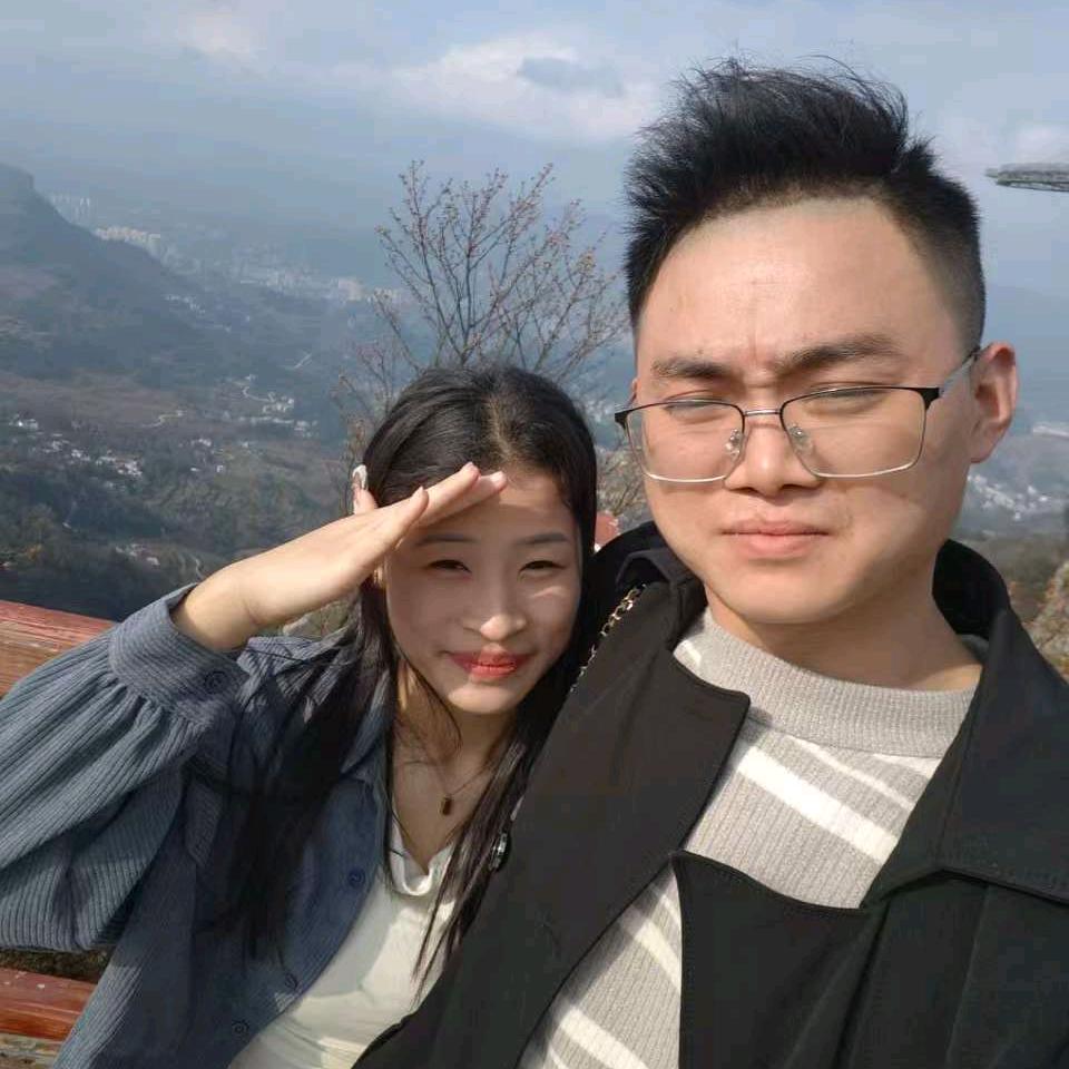 🕊꧔ꦿ᭄微笑💞前行꧔ꦿ᭄