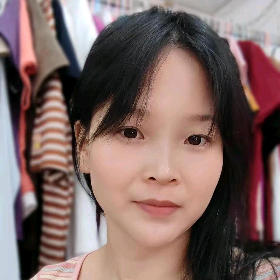 泉芝润服装小号