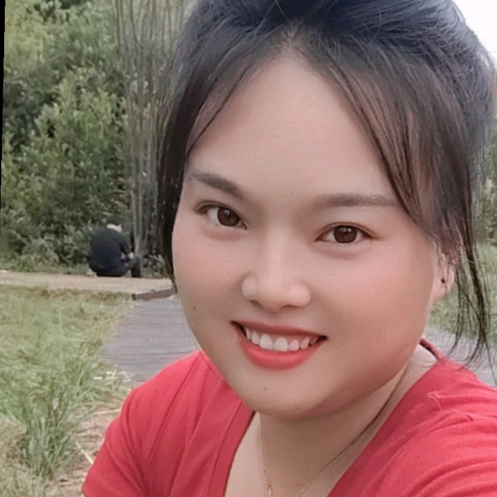 @容容（单身女人）