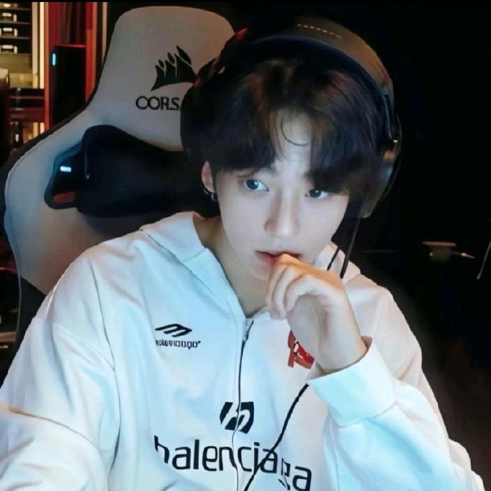 想穿着JK被穿着制服的JK制服