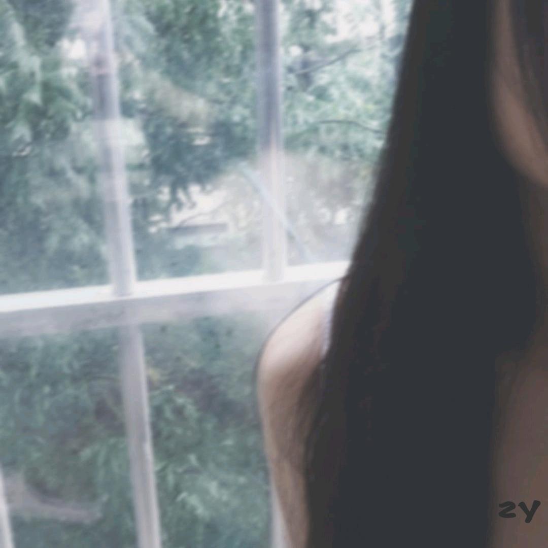 @Z~