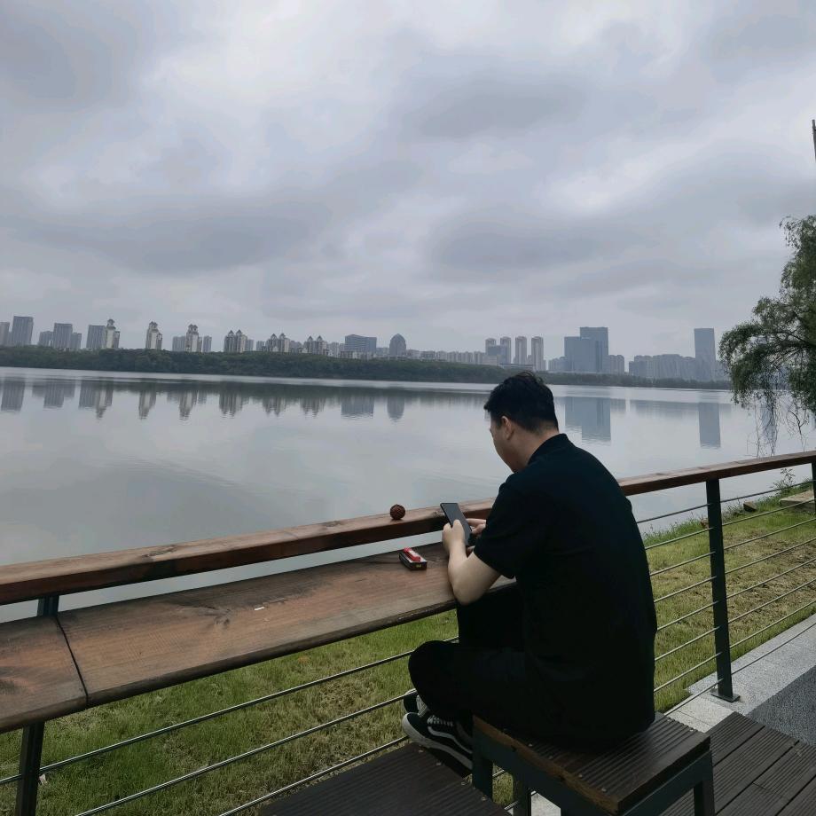李大葱装蒜