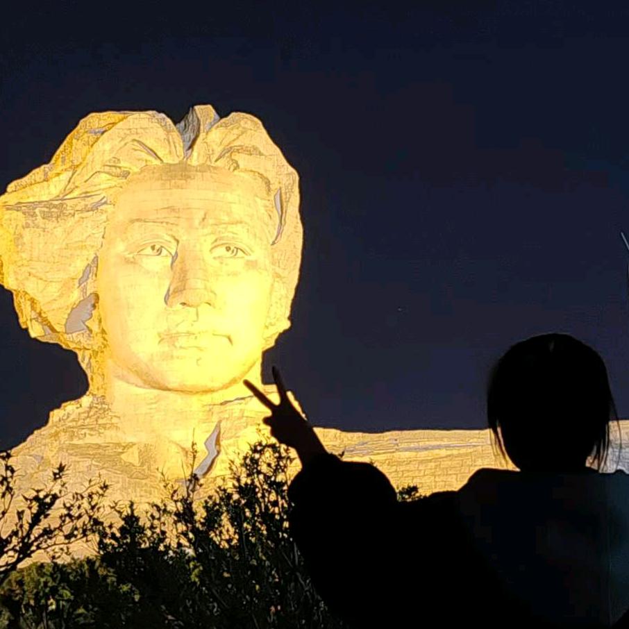 圆圆LL(っ˘зʕ•̫͡•ʔ