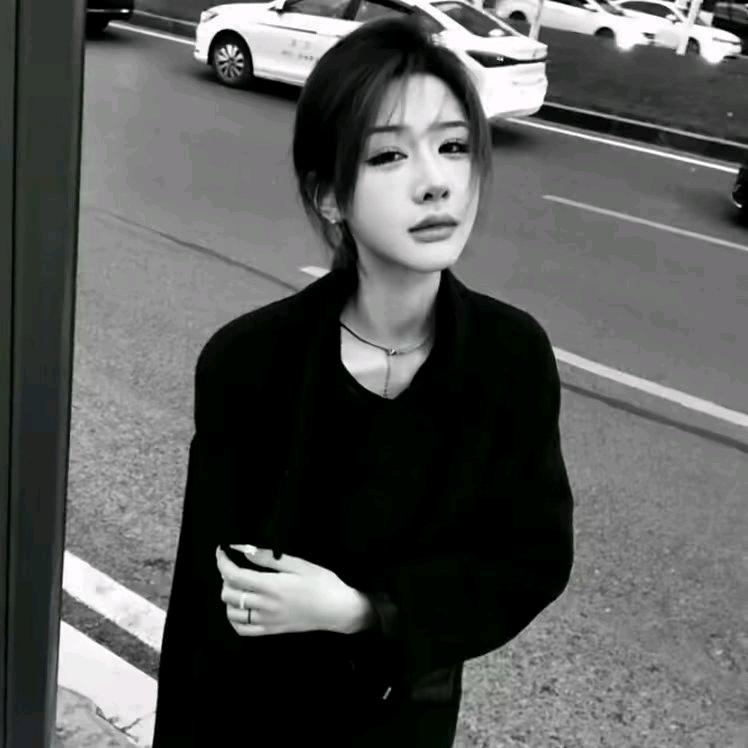 邵 佳 慧🦋
