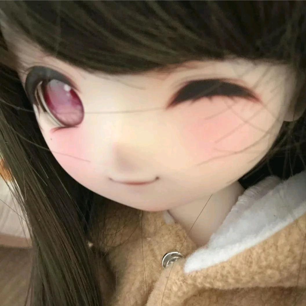 抱抱怪 ꉂ ･ ･ ☆